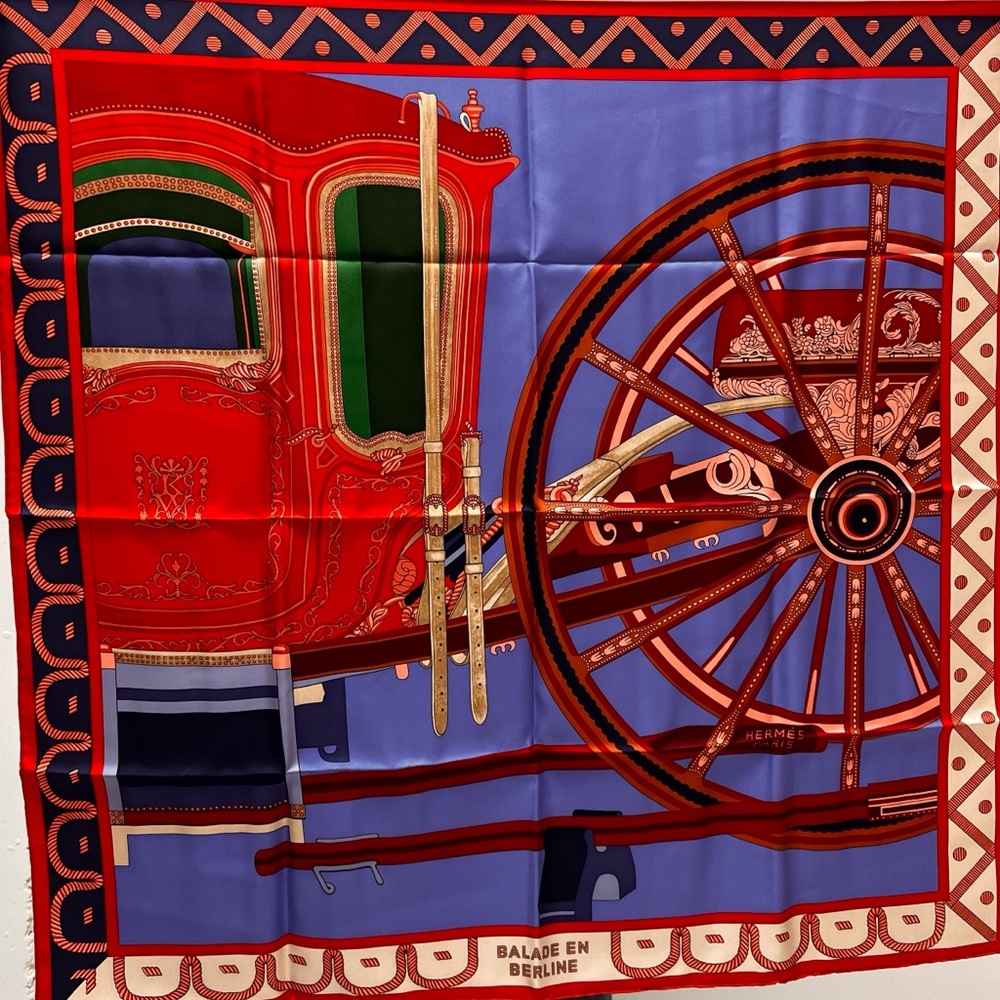 auth HERMES 90 Square Scarf made in France 100% silk